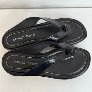 Donald Pliner Black Seena Platform Sandal Crinkle Patent Leather Women’s Size 8